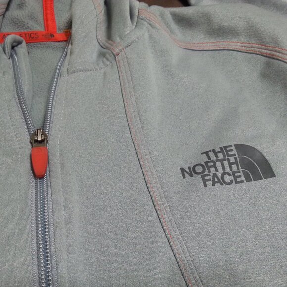 The North Face Hoodie Men's Large Mountain Athletics Gray Athletic Active Wear - Picture 10 of 15